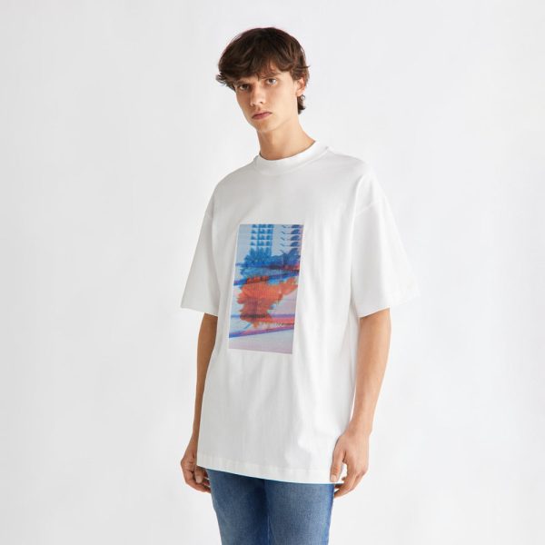 Motion Graphic T-Shirt - White Fashion