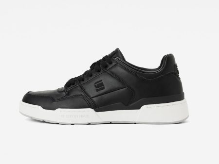 Attacc Basic Sneakers - Black Online